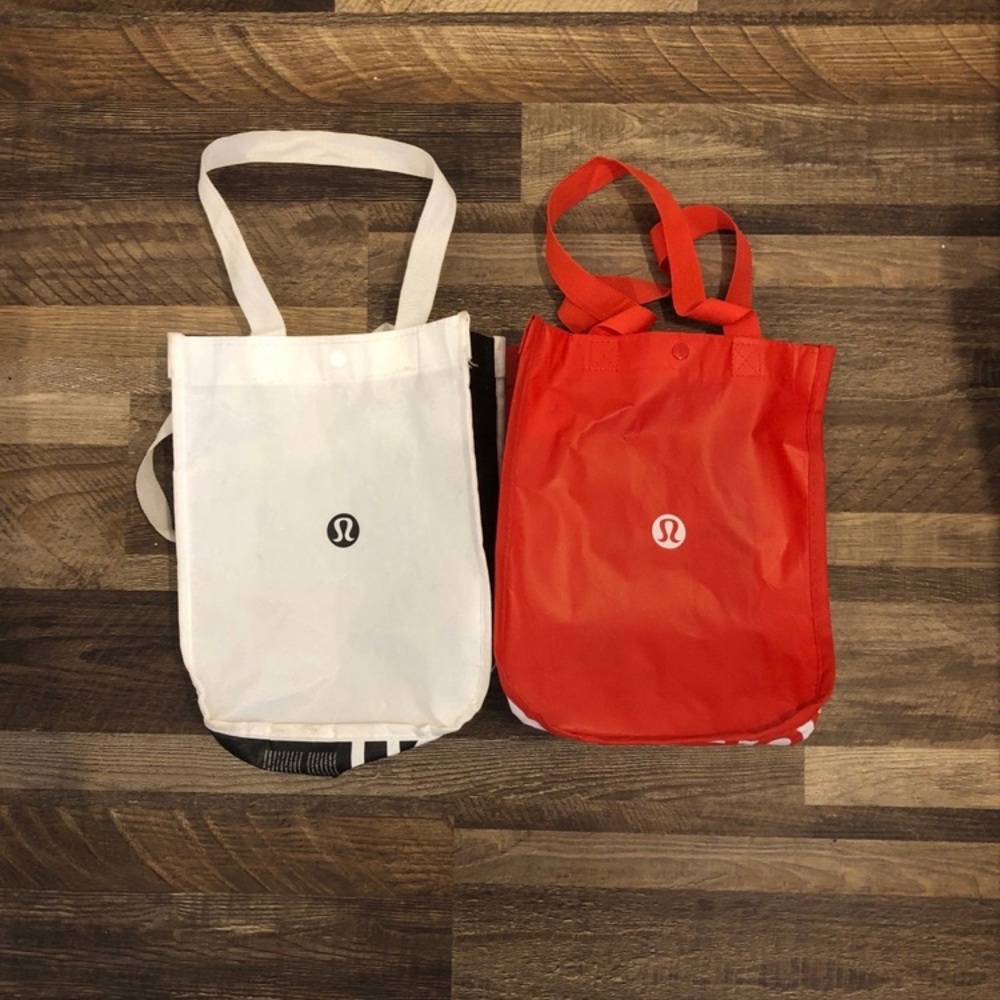 Lululemon bags